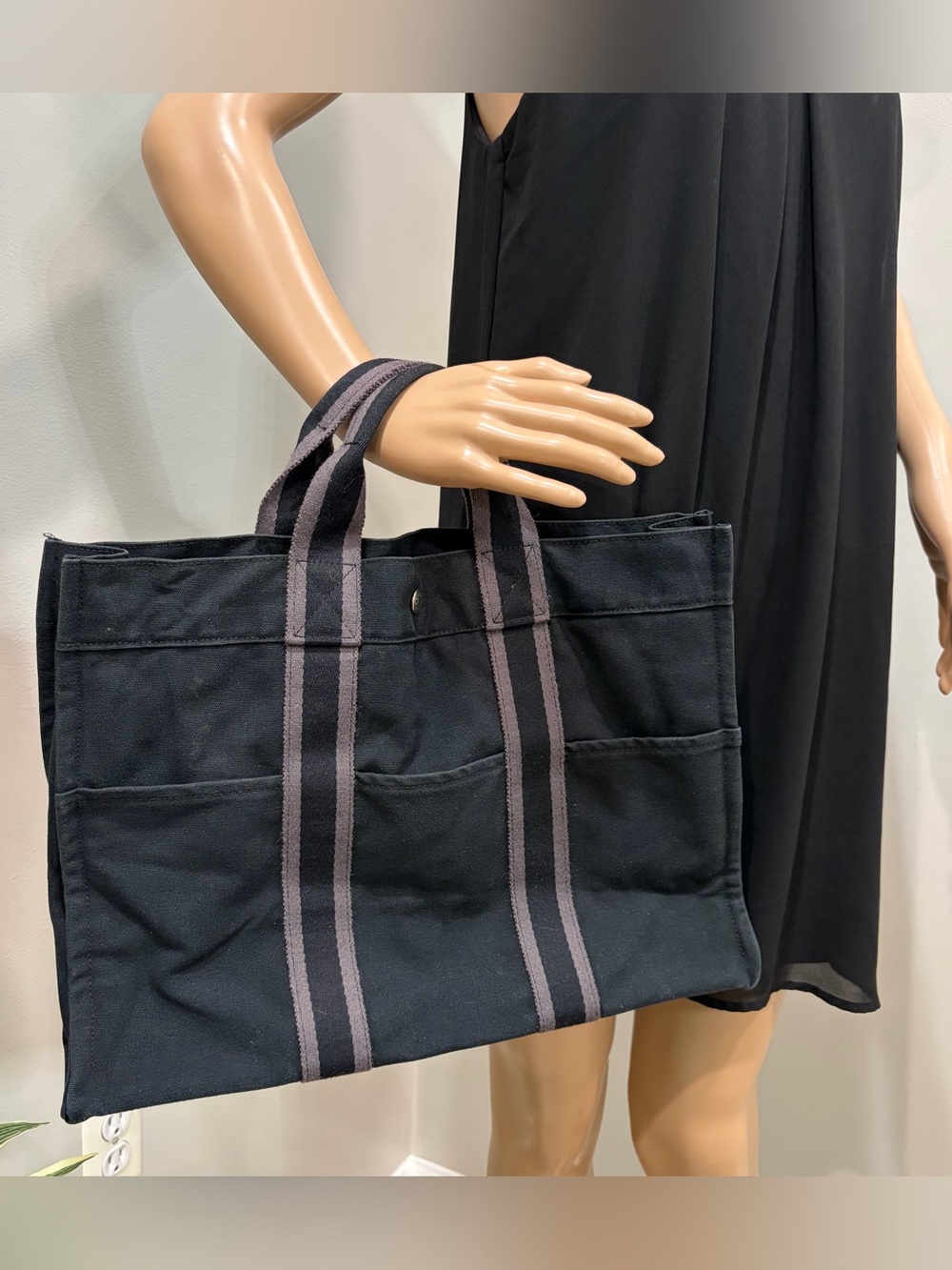 #105 HERMES Black Tote